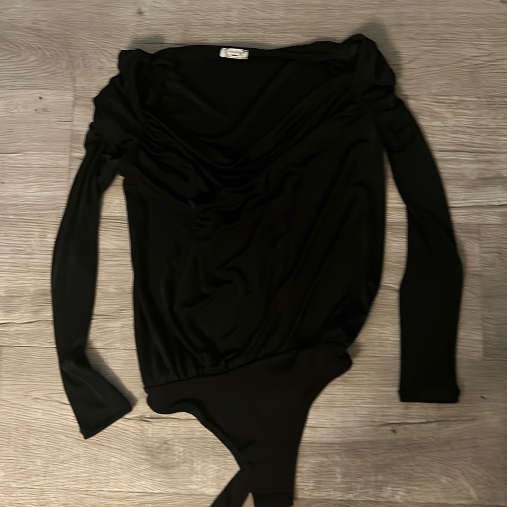 Free People black long sleeved body suit